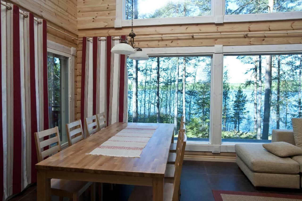 Hyvoelaen Moekit Villa Ahtari Ngoại thất bức ảnh